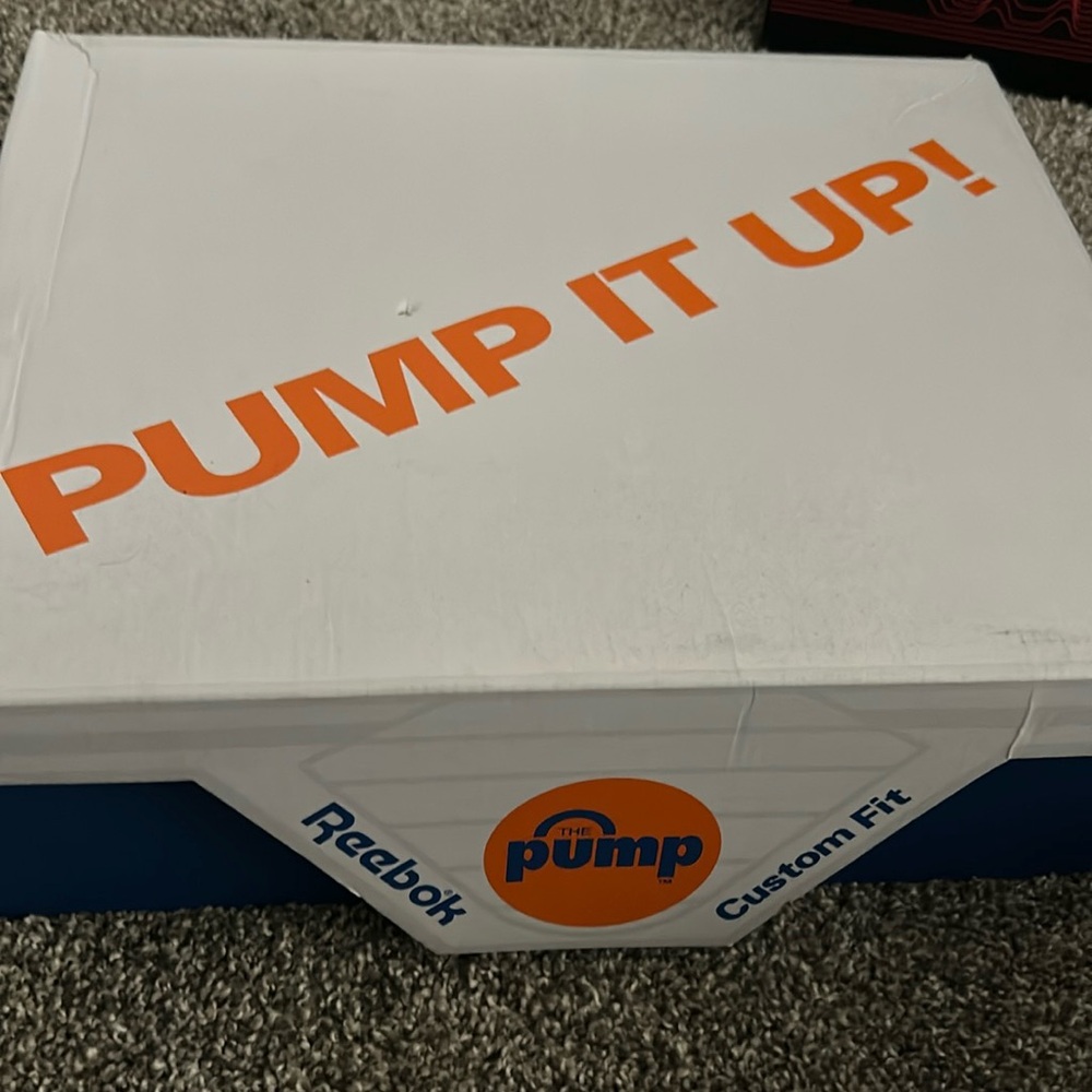 Pumps. Box not included.